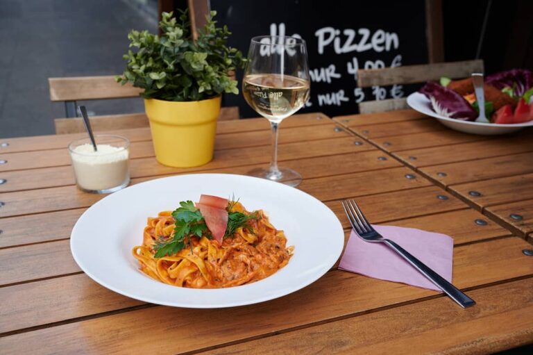 Leckere Nudeln mit Tomatensoße