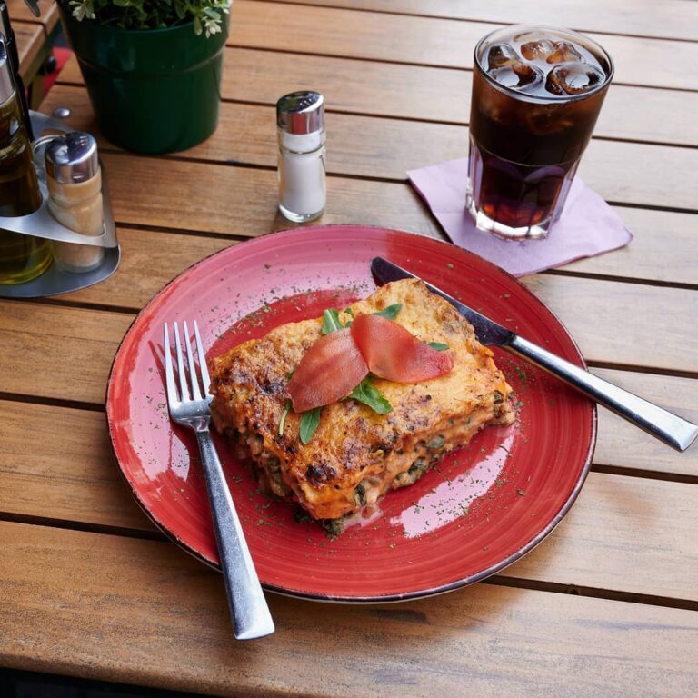 Leckere Lasagne bei Mango am Ring